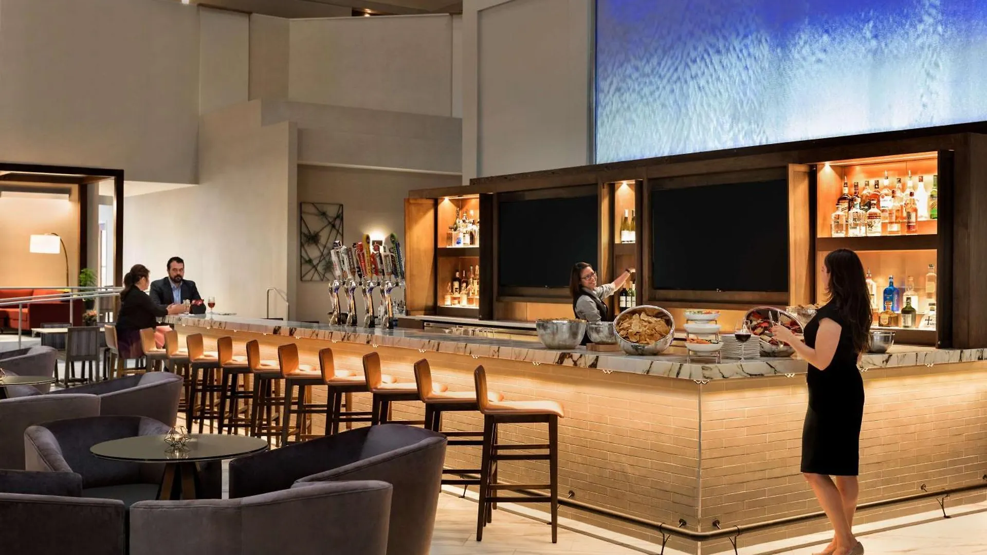 Embassy Suites By Hilton Phoenix Downtown North 3*,  United States