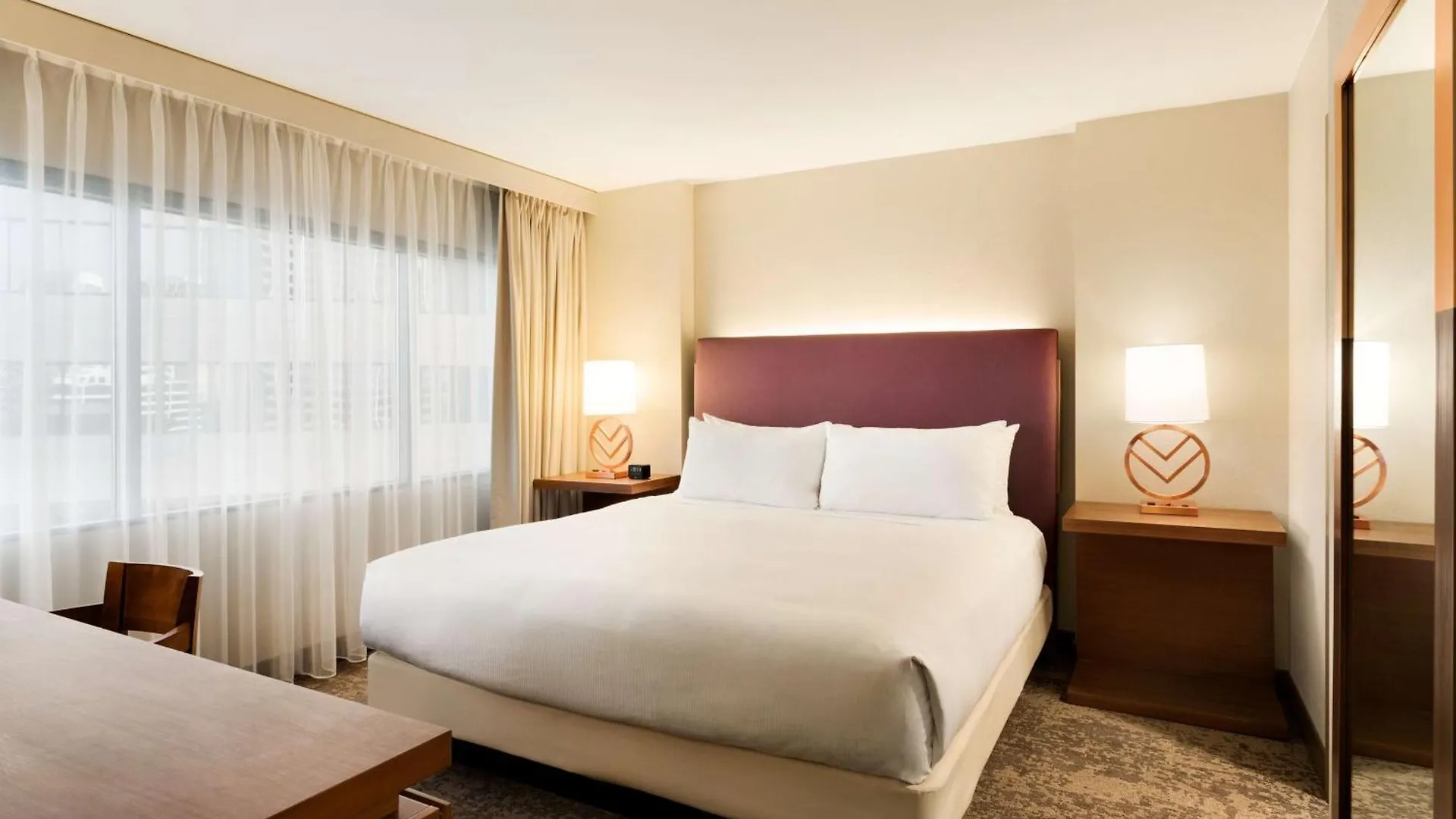Embassy Suites By Hilton Phoenix Downtown North Hotel