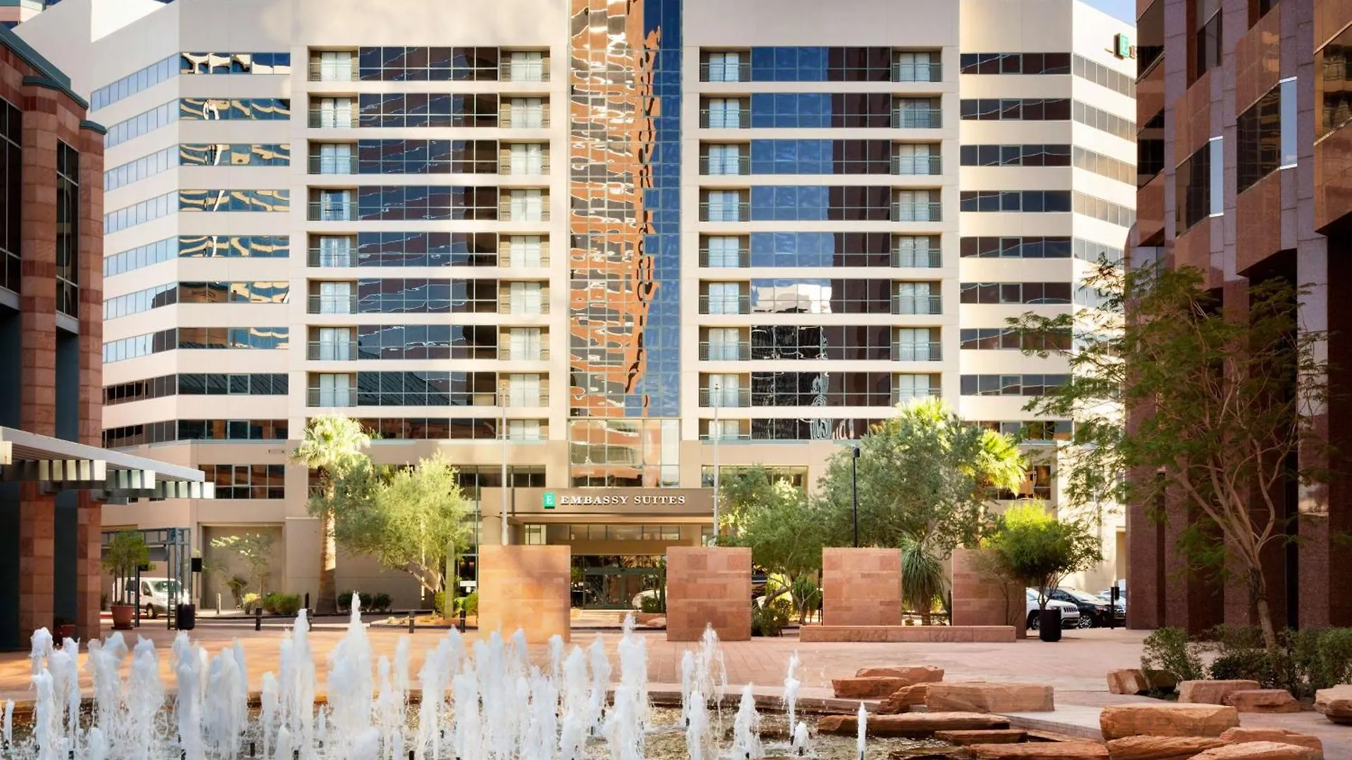 Embassy Suites By Hilton Phoenix Downtown North