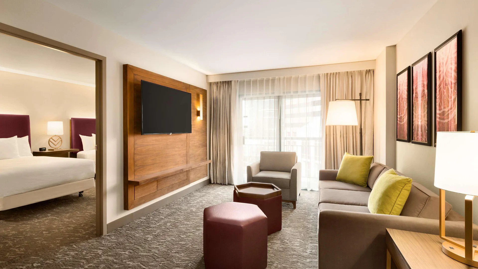 Otel Embassy Suites By Hilton Phoenix Downtown North