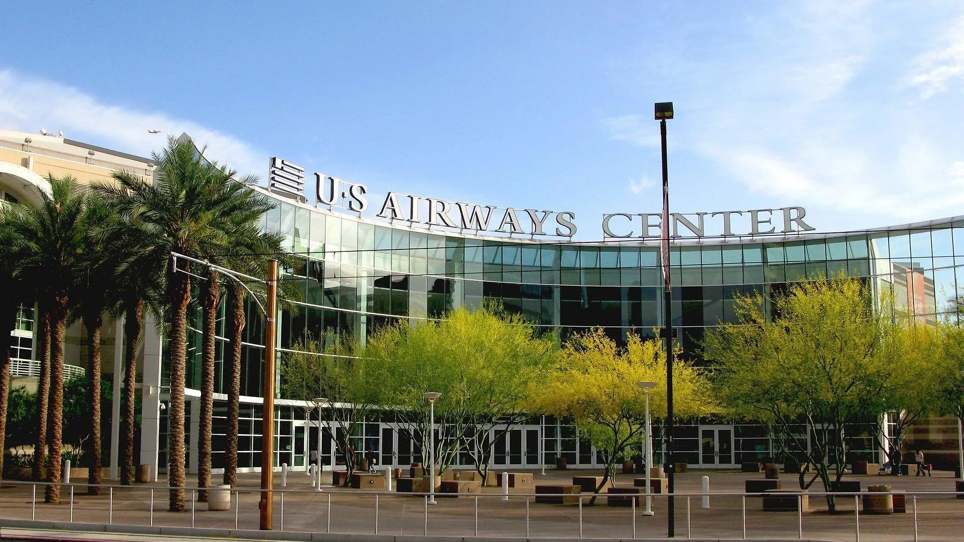 Embassy Suites By Hilton Phoenix Downtown North 3*,